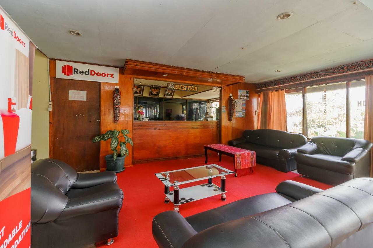 Reddoorz @ Tuktuk Danau Toba Hotel Exterior foto